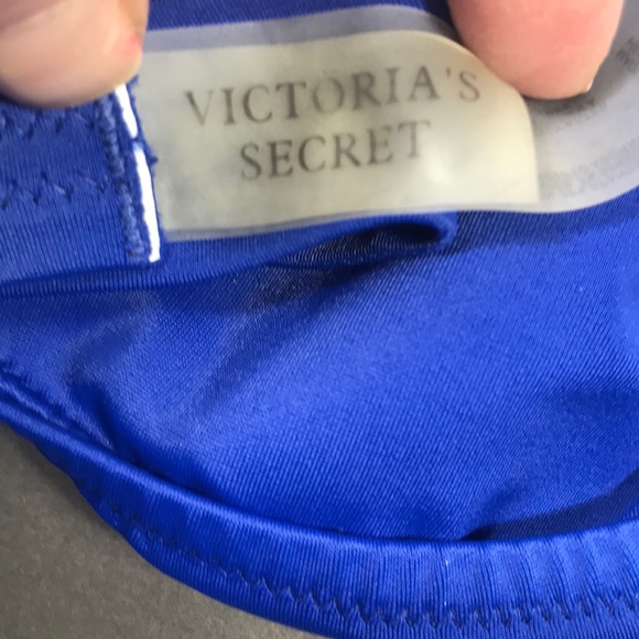 Victoria Secret bikini top - Picture 3 of 7